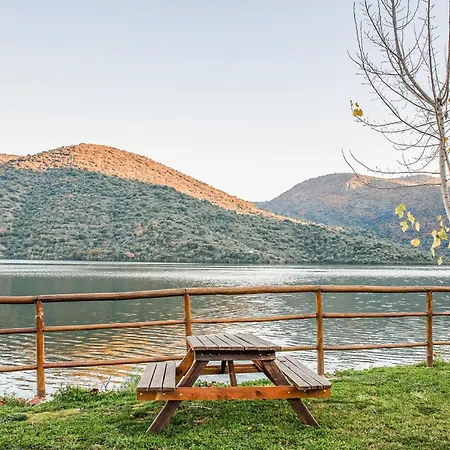 Nice Apartment In Freixo De Espada C *